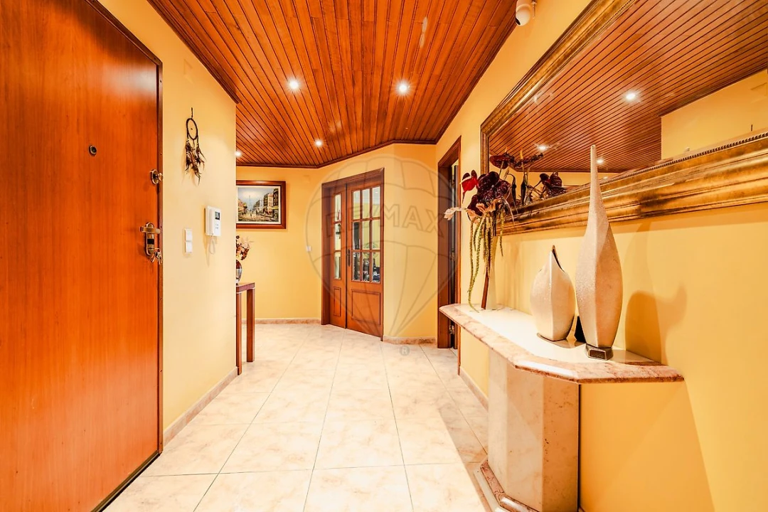 Apartamento T3 para Venda em Vialonga Foto 31