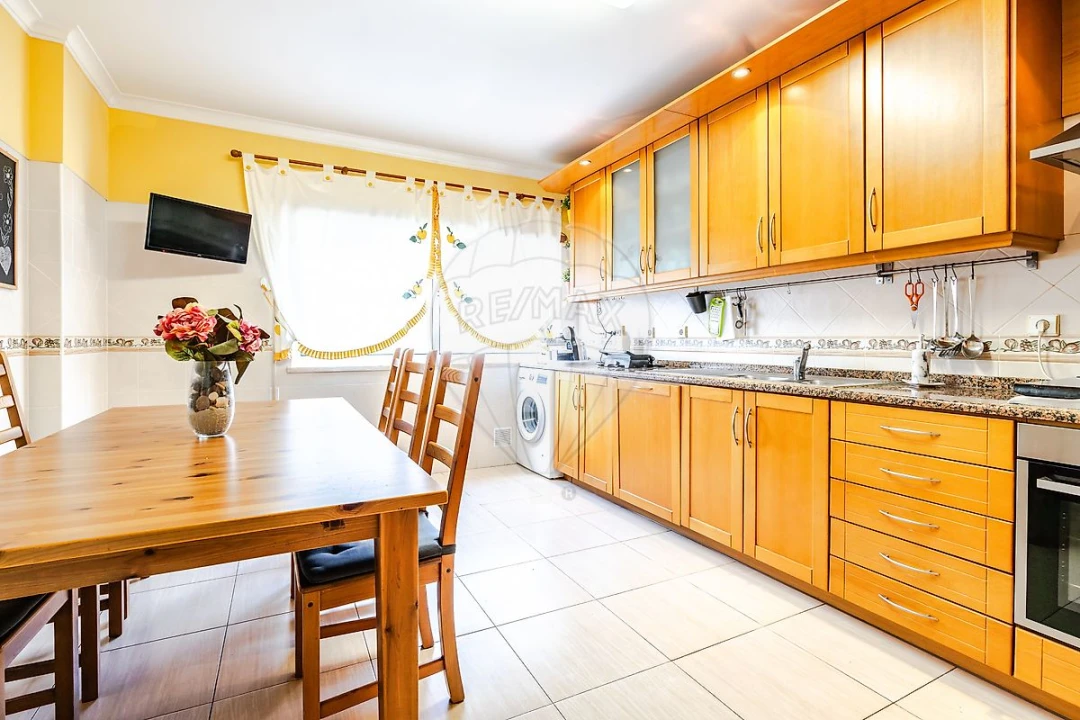 Apartamento T3 para Venda em Vialonga Foto 11