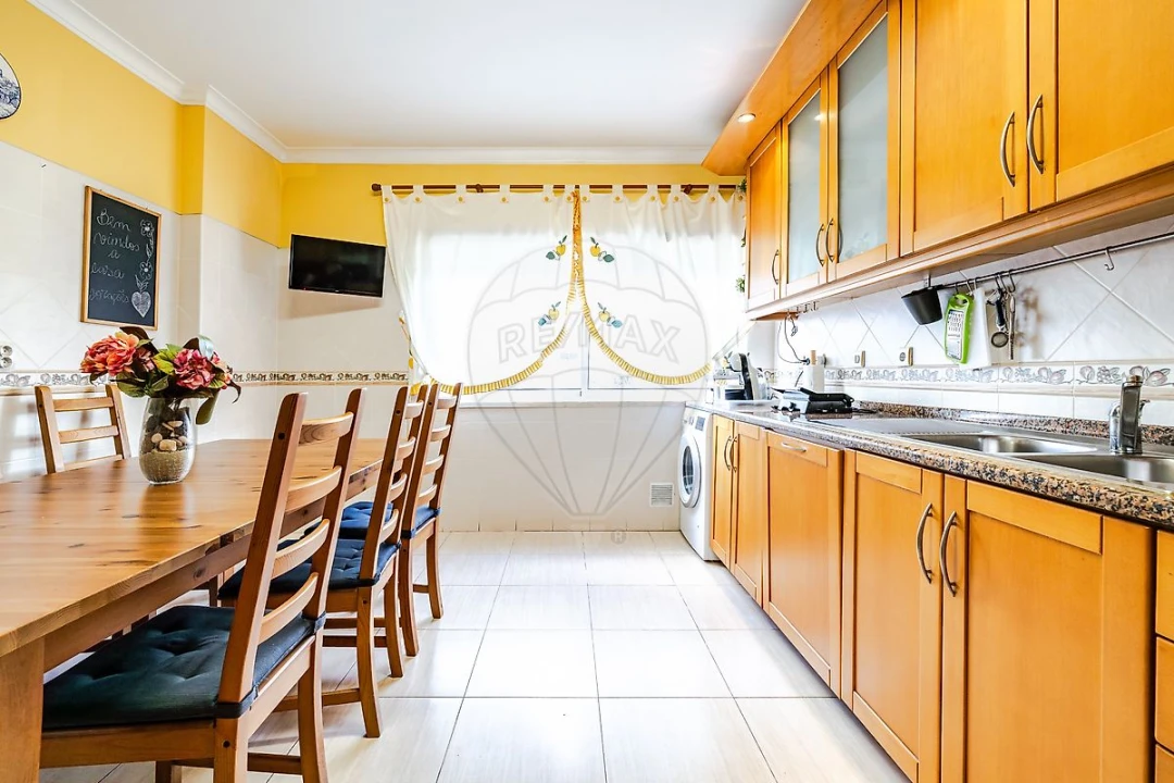 Apartamento T3 para Venda em Vialonga Foto 16