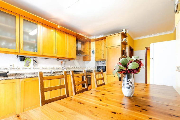 Apartamento T3 para Venda em Vialonga Foto 14