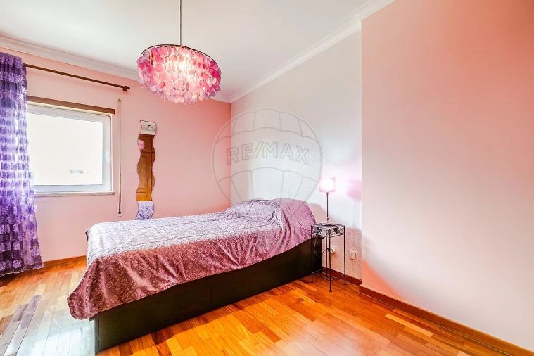 Apartamento T3 para Venda em Vialonga Foto 26