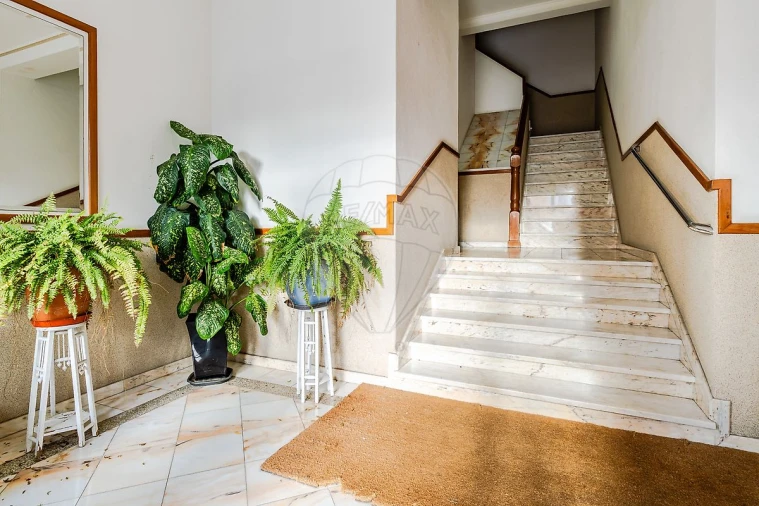 Apartamento T3 para Venda em Vialonga Foto 35