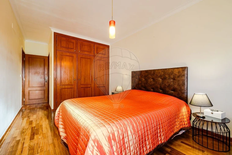 Apartamento T3 para Venda em Vialonga Foto 24