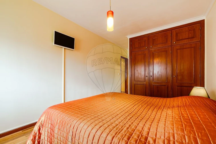 Apartamento T3 para Venda em Vialonga Foto 25