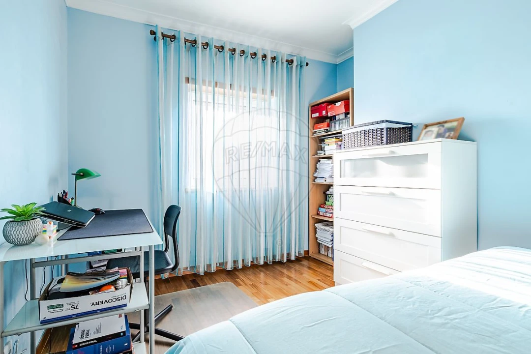 Apartamento T3 para Venda em Vialonga Foto 18