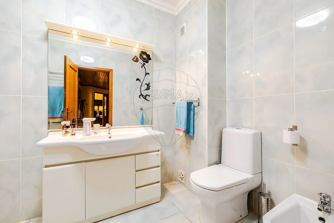 Apartamento T3 para Venda em Vialonga Foto 29