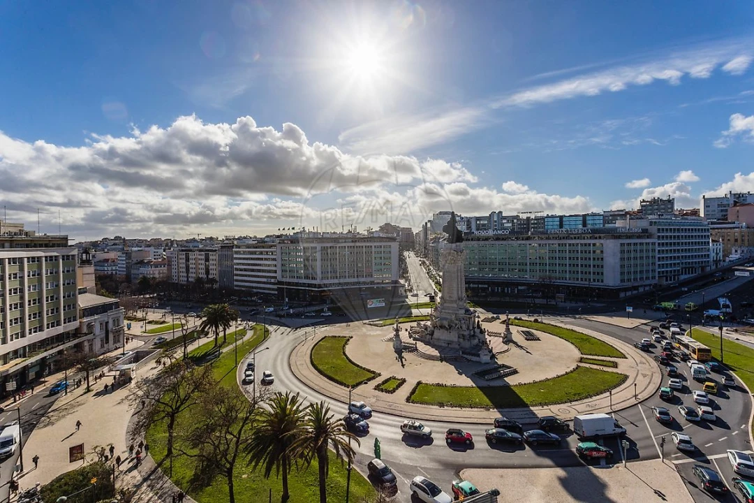 Apartamento T1 para Venda em Santo António Foto 8