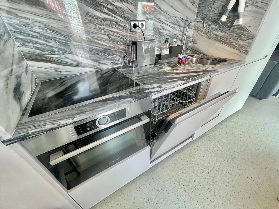 Apartamento T1 para Venda em Santo António Foto 23