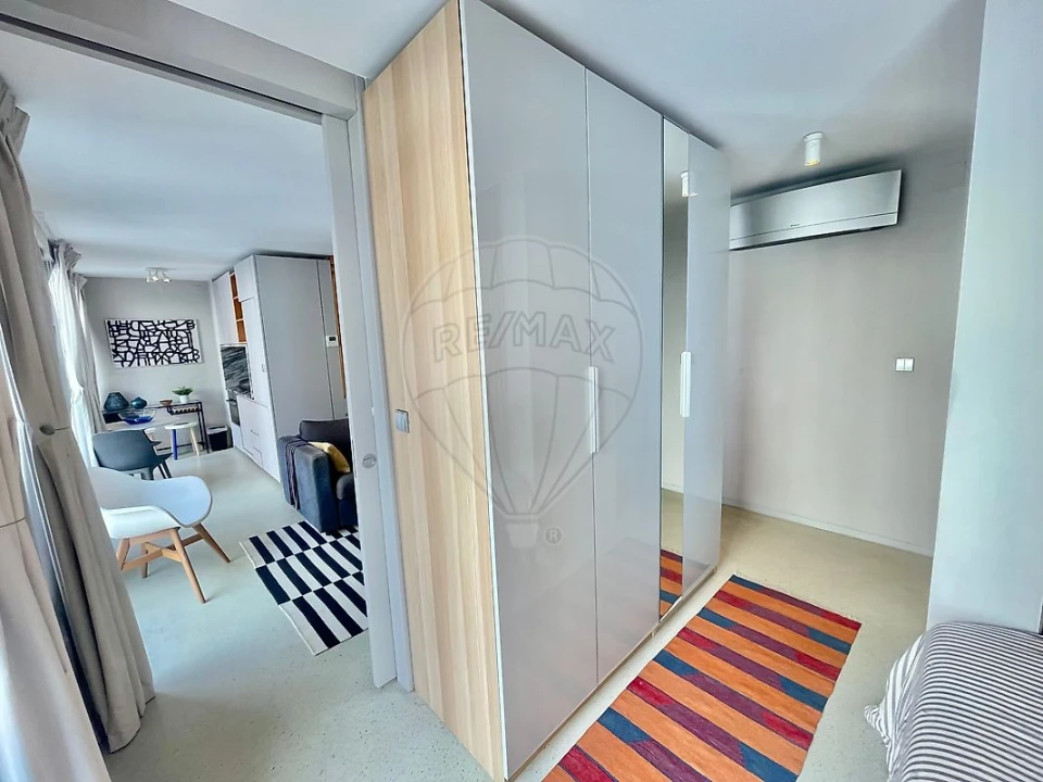 Apartamento T1 para Venda em Santo António Foto 13