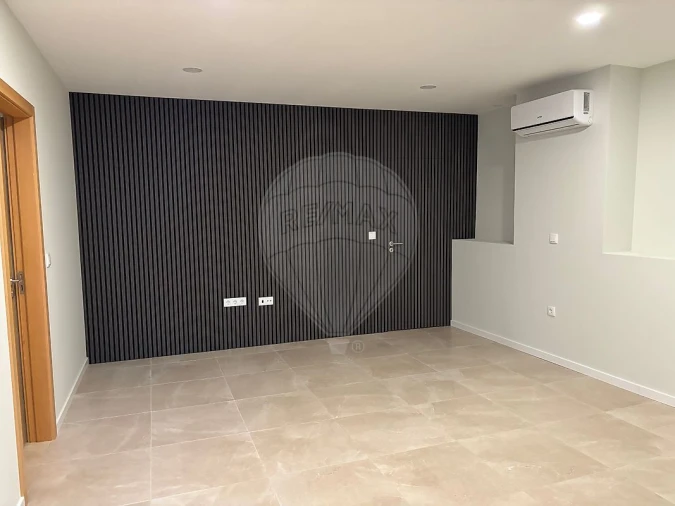 Apartamento T1 para Arrendamento em Ovar, São João, Arada e São Vicente de Pereira Jusã