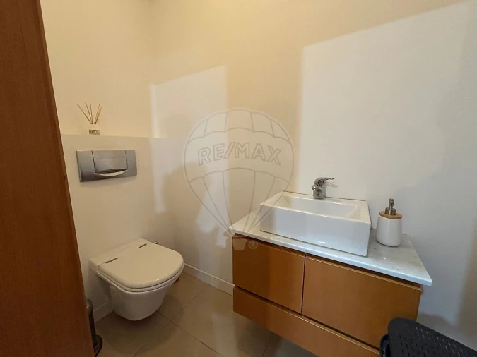 Moradia T3 para Venda em Avanca Foto 10