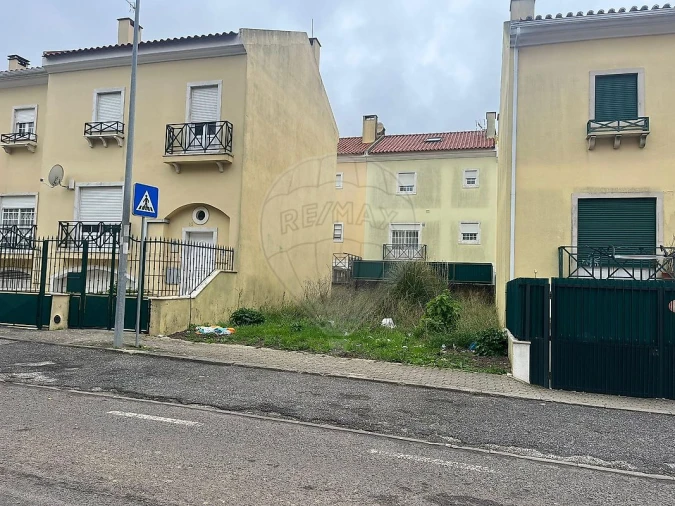 Terreno para Venda em Algueirão-Mem Martins Foto 5