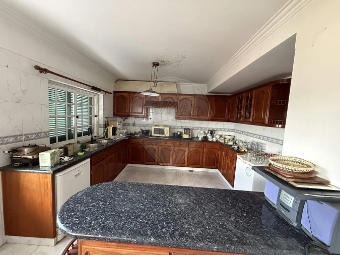 Moradia T5 para Venda em Oeiras e São Julião da Barra, Paço de Arcos e Caxias Foto 3