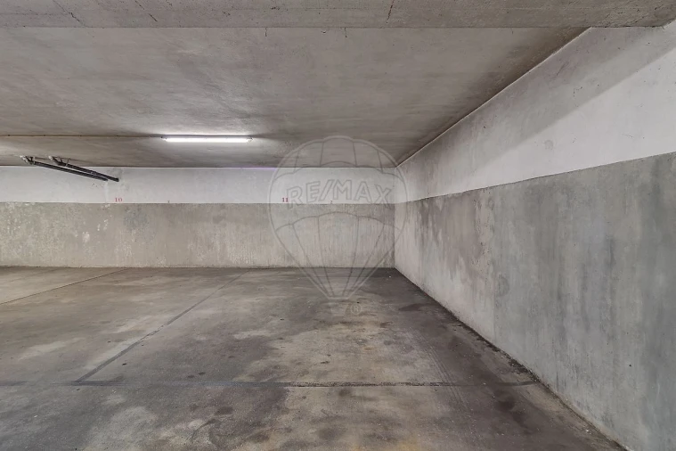 Apartamento T2 para Arrendamento em Gulpilhares e Valadares Foto 12