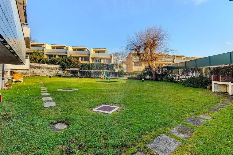 Apartamento T2 para Arrendamento em Gulpilhares e Valadares Foto 15