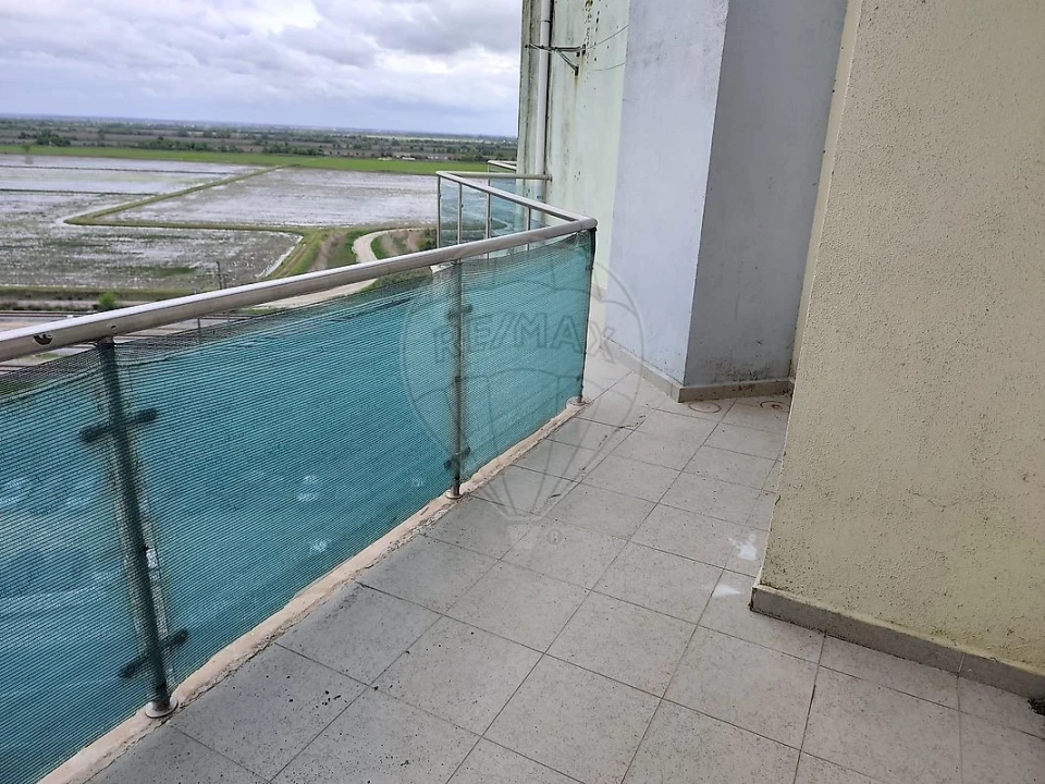 Apartamento T2 para Venda em Azambuja Foto 15