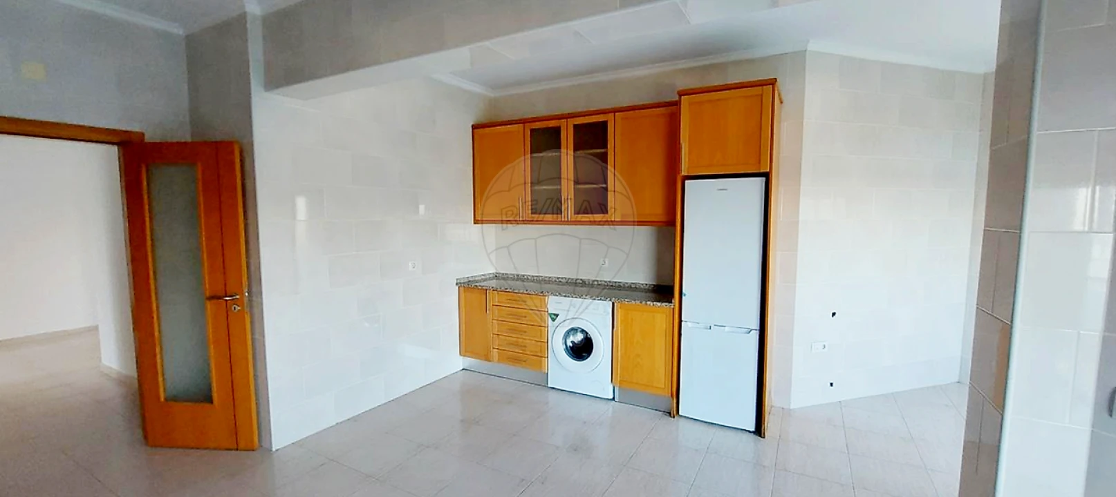 Apartamento T2 para Venda em Azambuja Foto 5