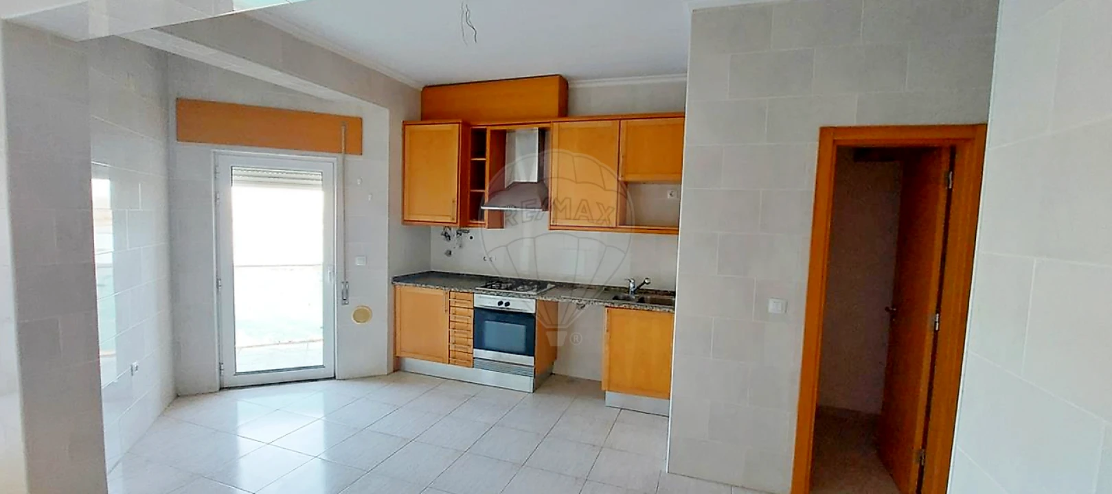 Apartamento T2 para Venda em Azambuja Foto 6