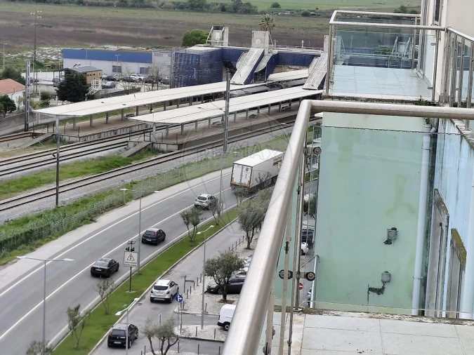 Apartamento T2 para Venda em Azambuja Foto 26