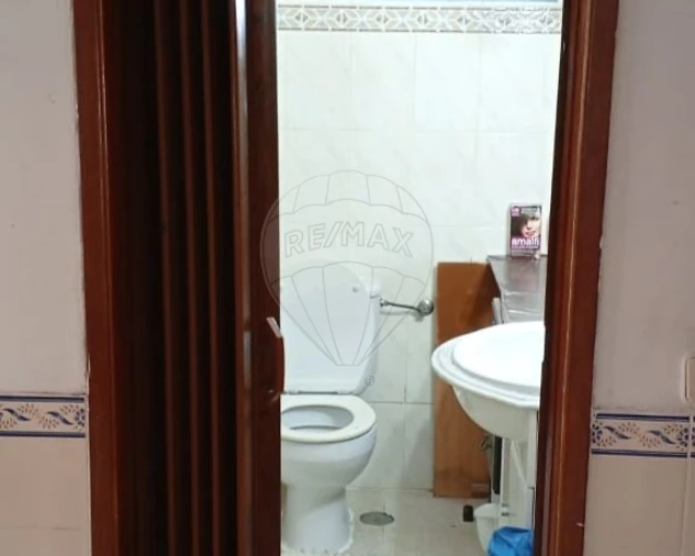 Apartamento T2 para Venda em Rio Maior Foto 32