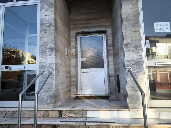 Apartamento T2 para Venda em Rio Maior Foto 10