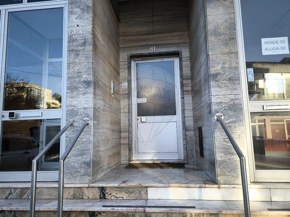 Apartamento T2 para Venda em Rio Maior Foto 10