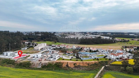 Terreno para Venda em Castêlo da Maia