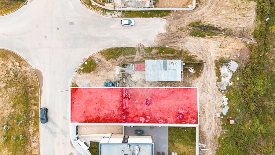 Terreno para Venda em Castêlo da Maia Foto 2