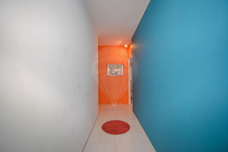 Loja para Venda em Rio de Mouro Foto 6