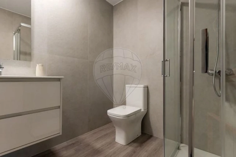 Moradia T5 para Venda em Peso da Régua e Godim Foto 18