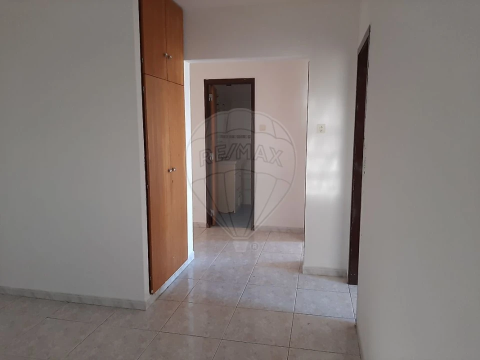 Apartamento T3 para Venda em Laranjeiro e Feijó Foto 9