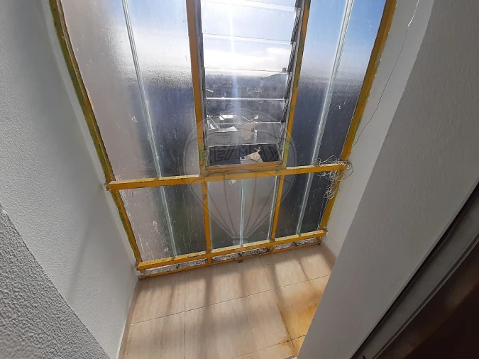 Apartamento T3 para Venda em Laranjeiro e Feijó Foto 8