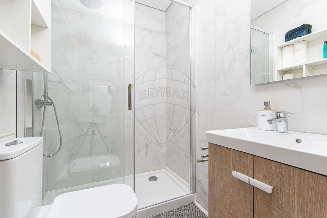 Apartamento T2 para Venda em Vialonga Foto 16