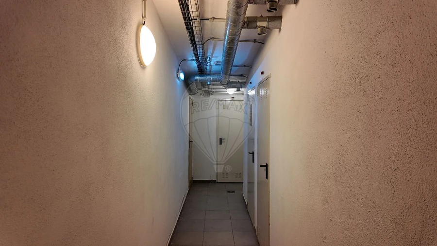 Apartamento T2 para Venda em São Vicente Foto 29