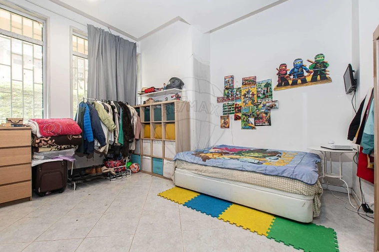 Loja para Venda em Cacém e São Marcos Foto 9