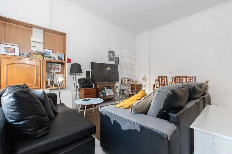 Loja para Venda em Cacém e São Marcos Foto 17