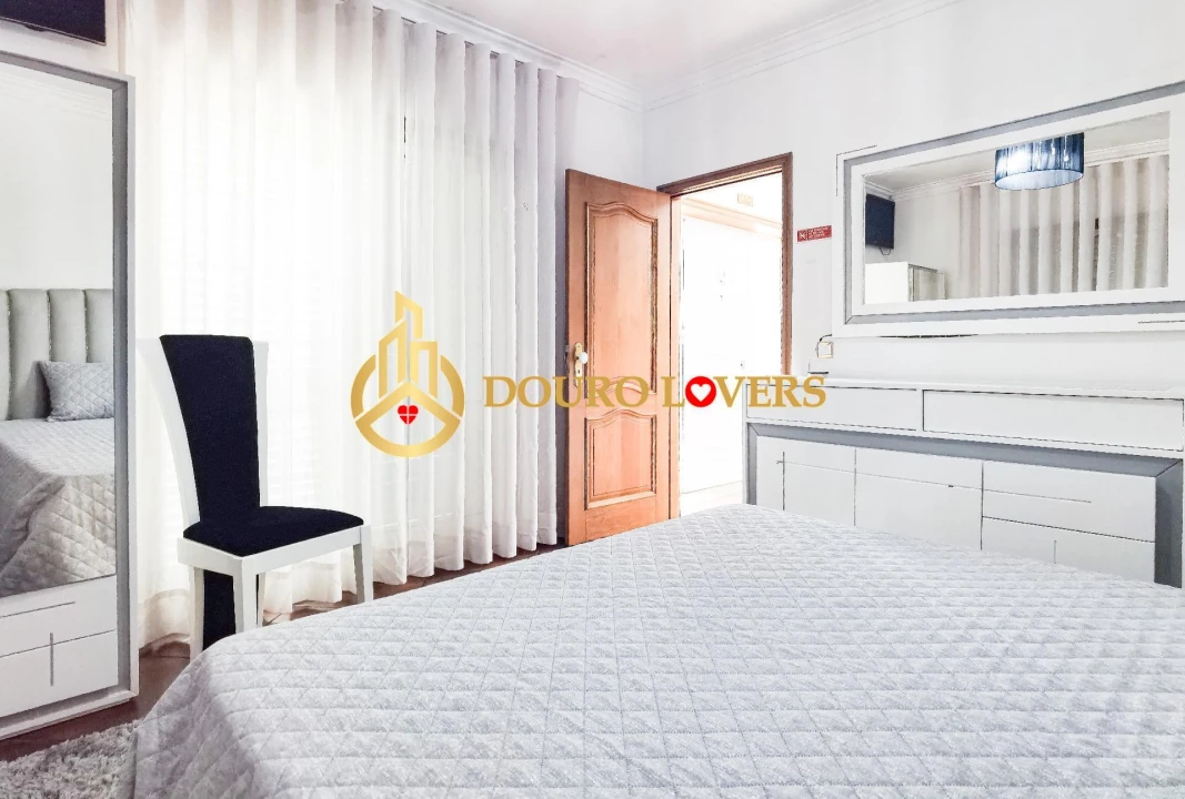 Moradia T4 para Venda em Ferreira Foto 32