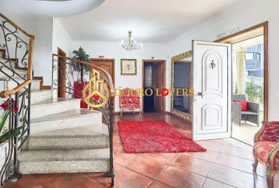 Moradia T4 para Venda em Ferreira