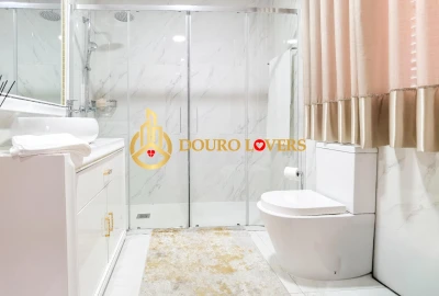 Moradia T4 para Venda em Ferreira