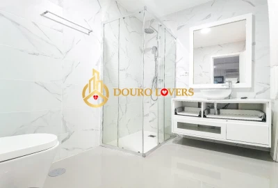 Moradia T4 para Venda em Ferreira