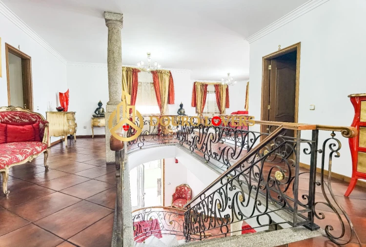 Moradia T4 para Venda em Ferreira Foto 16