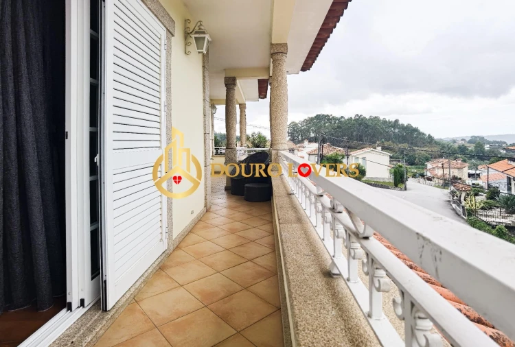 Moradia T4 para Venda em Ferreira Foto 22