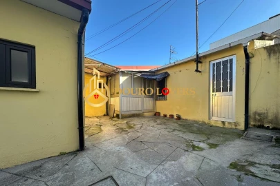 Moradia T2 para Venda em São Mamede de Infesta e Senhora da Hora