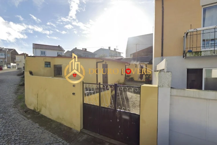 Moradia T2 para Venda em São Mamede de Infesta e Senhora da Hora Foto 2