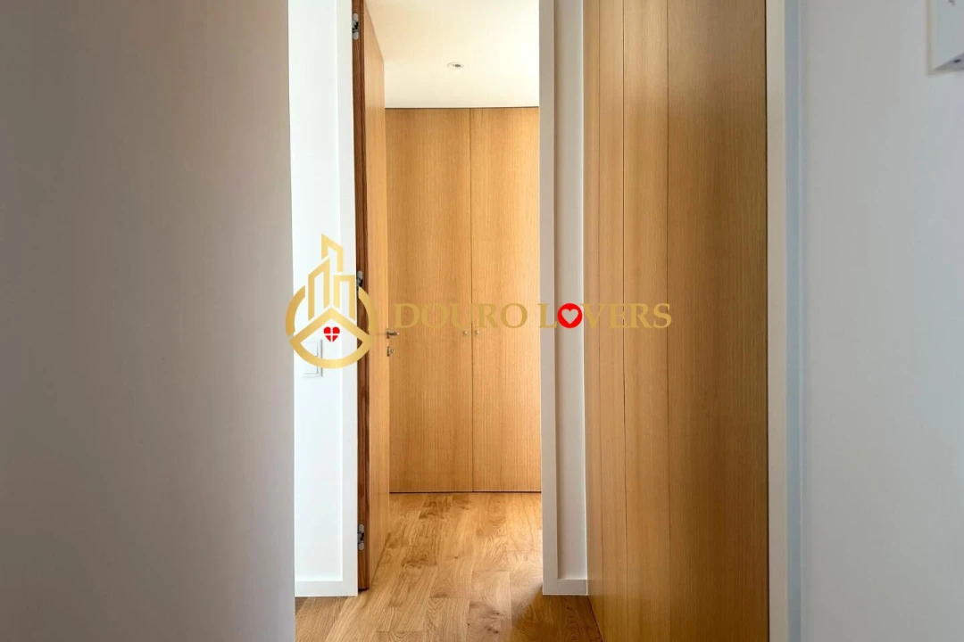 Apartamento T4 para Venda em Matosinhos e Leça da Palmeira Foto 25