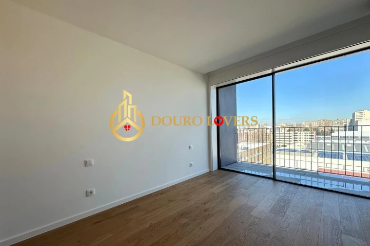 Apartamento T4 para Venda em Matosinhos e Leça da Palmeira Foto 16