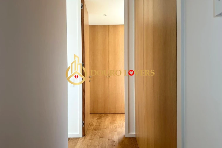 Apartamento T4 para Venda em Matosinhos e Leça da Palmeira Foto 25
