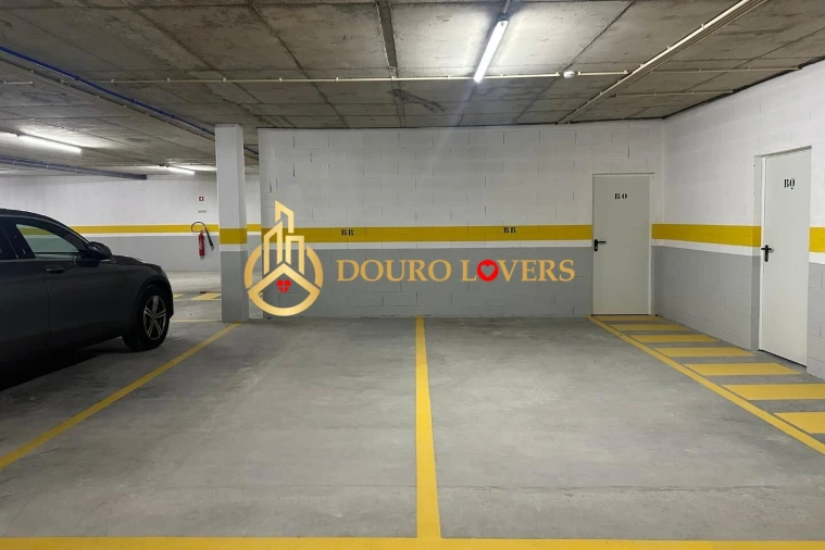 Apartamento T4 para Venda em Matosinhos e Leça da Palmeira Foto 29