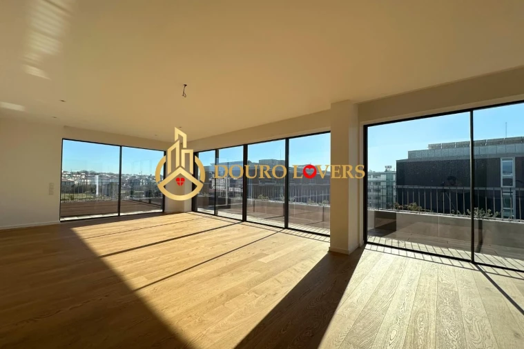 Apartamento T4 para Venda em Matosinhos e Leça da Palmeira Foto 9