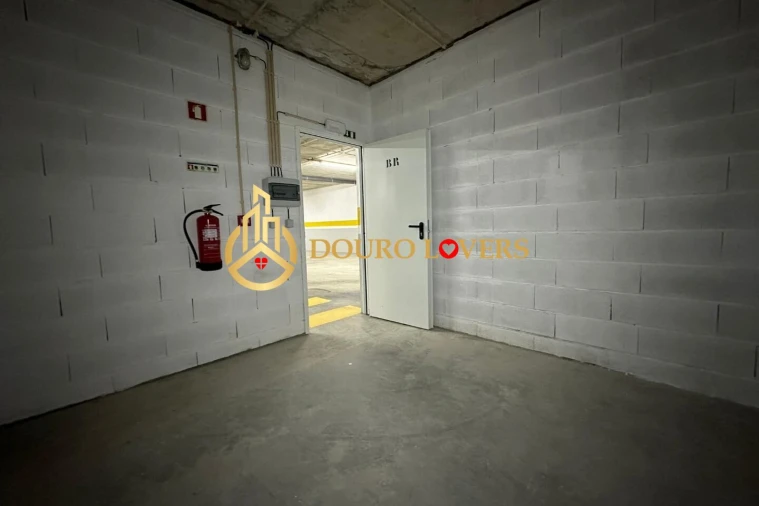 Apartamento T4 para Venda em Matosinhos e Leça da Palmeira Foto 31